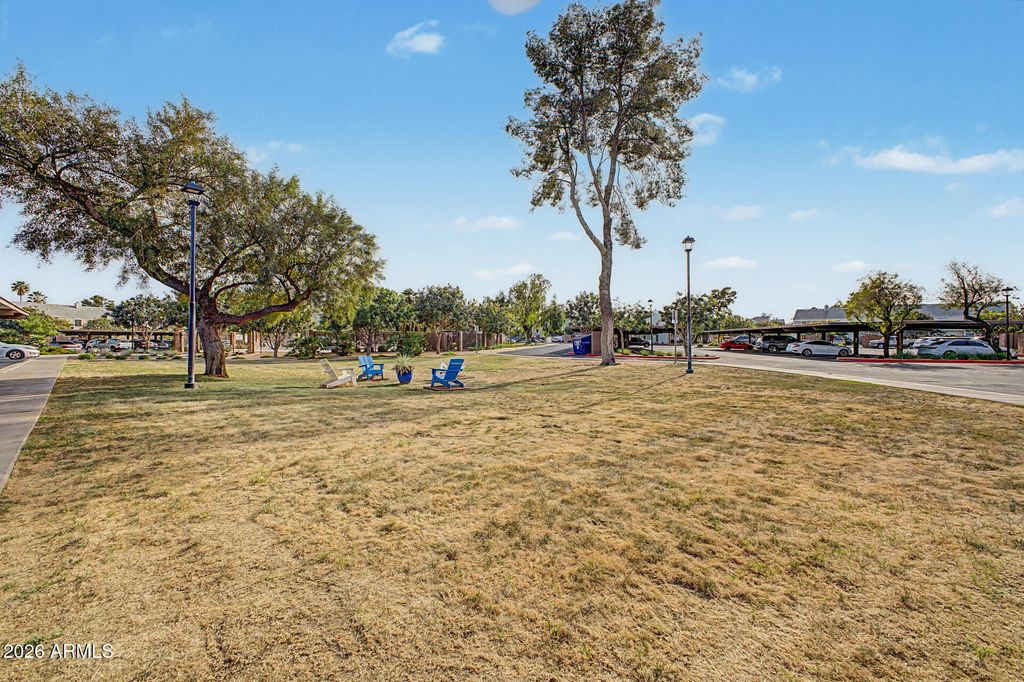 Image 33 of property listing at 1601 N SABA Street 301, Chandler, AZ 85225