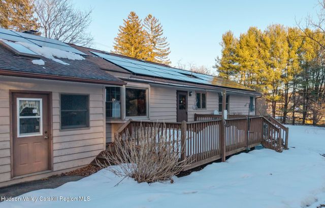 609 New Paltz Road, Highland, NY 12528