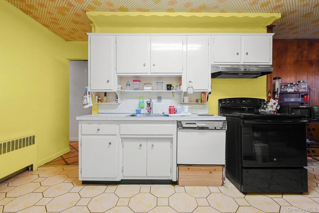 2225 Leighton Road, Elmont, NY 11003