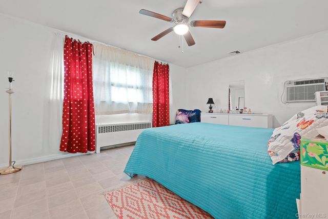 2225 Leighton Road, Elmont, NY 11003