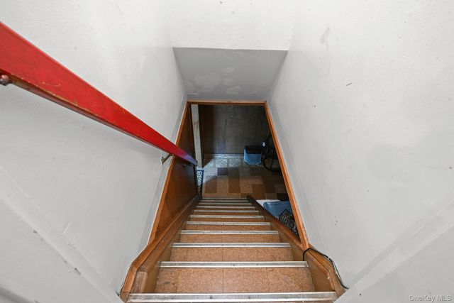 2225 Leighton Road, Elmont, NY 11003