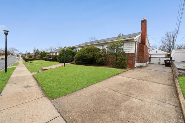 2225 Leighton Road, Elmont, NY 11003