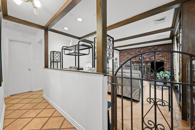 2225 Leighton Road, Elmont, NY 11003