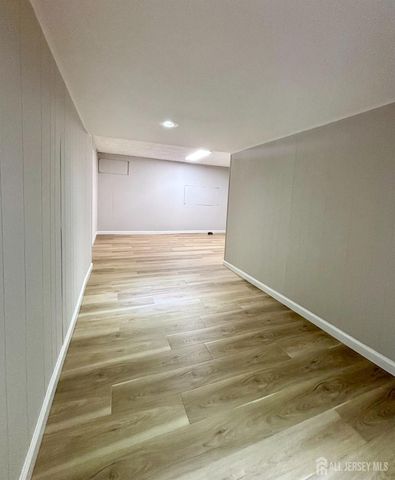 4-H Quincy Circle, South Brunswick, NJ 08810