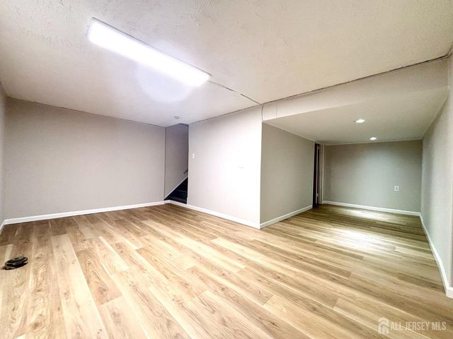 4-H Quincy Circle, South Brunswick, NJ 08810