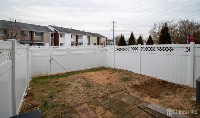 4-H Quincy Circle, South Brunswick, NJ 08810