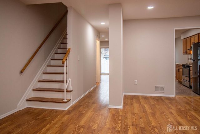 4-H Quincy Circle, South Brunswick, NJ 08810