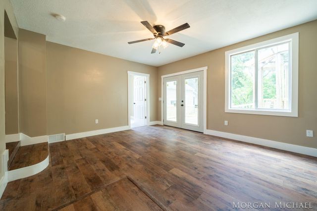 700 Oak Avenue, Muskegon City, MI 49442