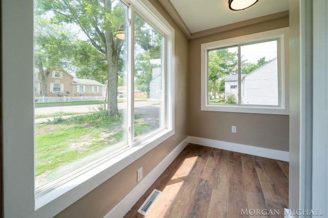 700 Oak Avenue, Muskegon City, MI 49442