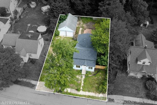 700 Oak Avenue, Muskegon City, MI 49442
