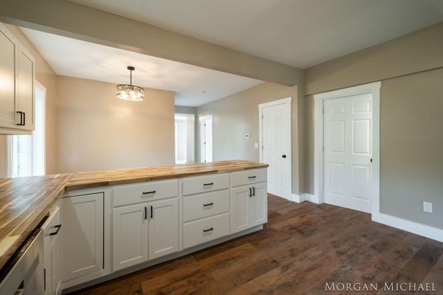 700 Oak Avenue, Muskegon City, MI 49442
