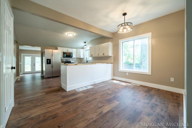 700 Oak Avenue, Muskegon City, MI 49442