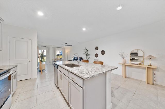 1349 MIRABELLA CIR, Davenport, FL 33897