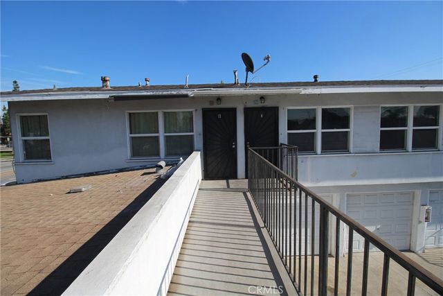 4954 Tweedy Boulevard B, South Gate, CA 90280
