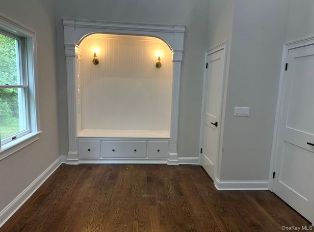 2068 Lansing Place, Muttontown, NY 11791