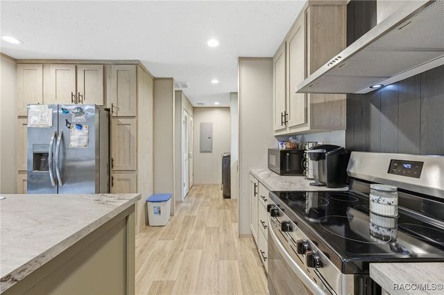 6761 W Jessica Court, Homosassa, FL 34446