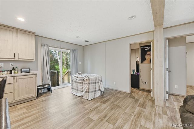 6761 W Jessica Court, Homosassa, FL 34446