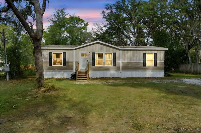 6761 W Jessica Court, Homosassa, FL 34446