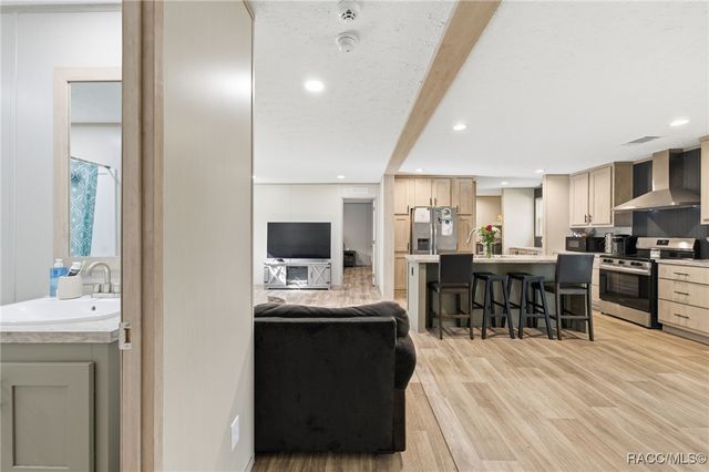 6761 W Jessica Court, Homosassa, FL 34446