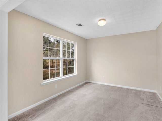 965 Navaho Trail, Monroe, GA 30655