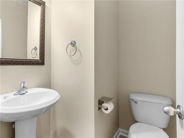 965 Navaho Trail, Monroe, GA 30655