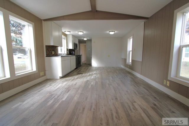 3375 E Elswood Drive, Idaho Falls, ID 83402