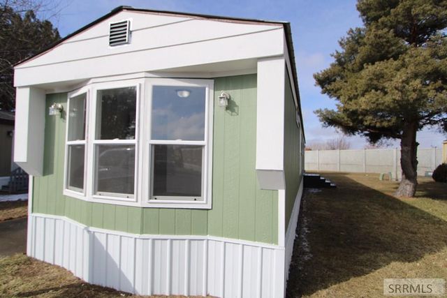 3375 E Elswood Drive, Idaho Falls, ID 83402