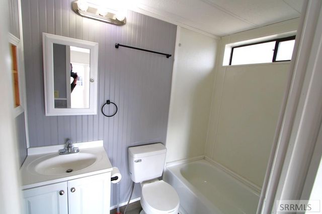 3375 E Elswood Drive, Idaho Falls, ID 83402