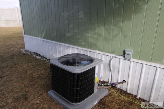 3375 E Elswood Drive, Idaho Falls, ID 83402