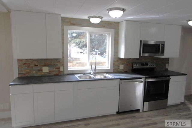 3375 E Elswood Drive, Idaho Falls, ID 83402