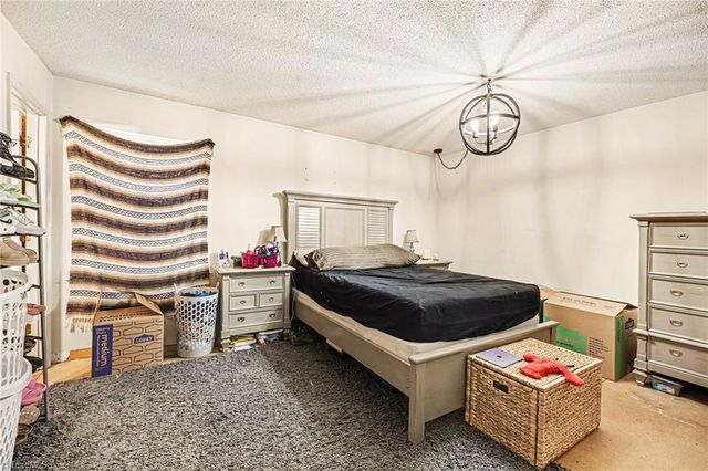 436 White Road, King, NC 27021