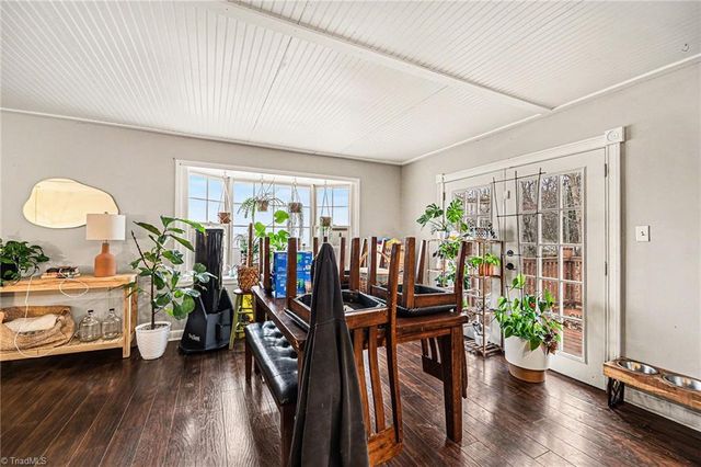 436 White Road, King, NC 27021