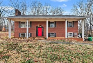 436 White Road, King, NC 27021