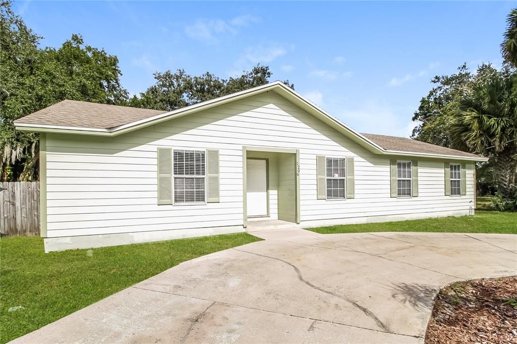 1206 W 14TH STREET, Sanford, FL 32771