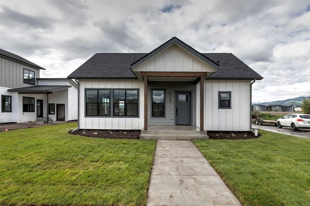 4812 England Boulevard, Missoula, MT 59808