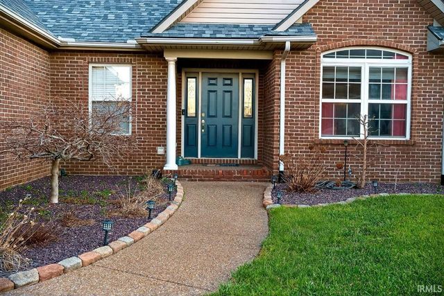 2221 Bremmerton Drive, Evansville, IN 47711