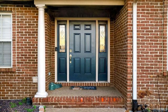 2221 Bremmerton Drive, Evansville, IN 47711