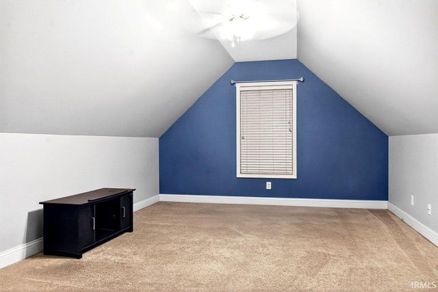 2221 Bremmerton Drive, Evansville, IN 47711