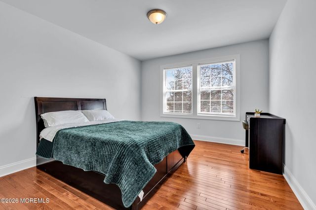 38 E Sunset Avenue E, Red Bank, NJ 07701