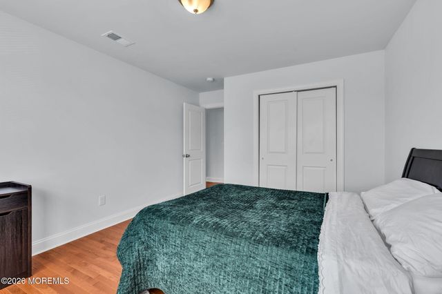 38 E Sunset Avenue E, Red Bank, NJ 07701