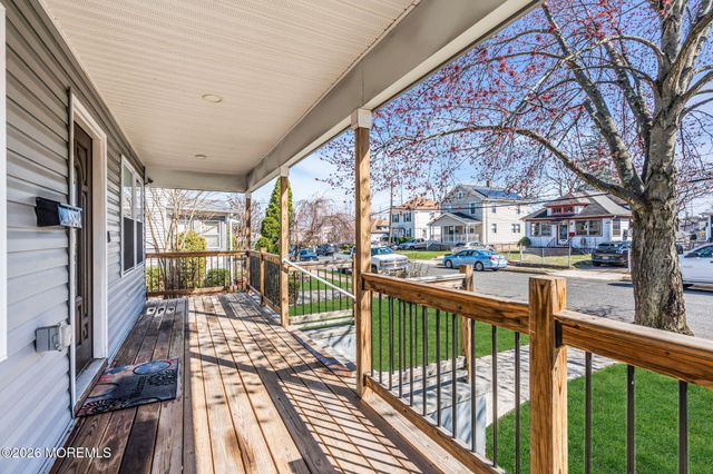 38 E Sunset Avenue E, Red Bank, NJ 07701
