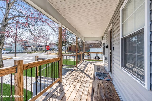 38 E Sunset Avenue E, Red Bank, NJ 07701
