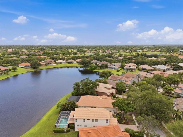 9985 SAGO POINT DRIVE, Largo, FL 33777