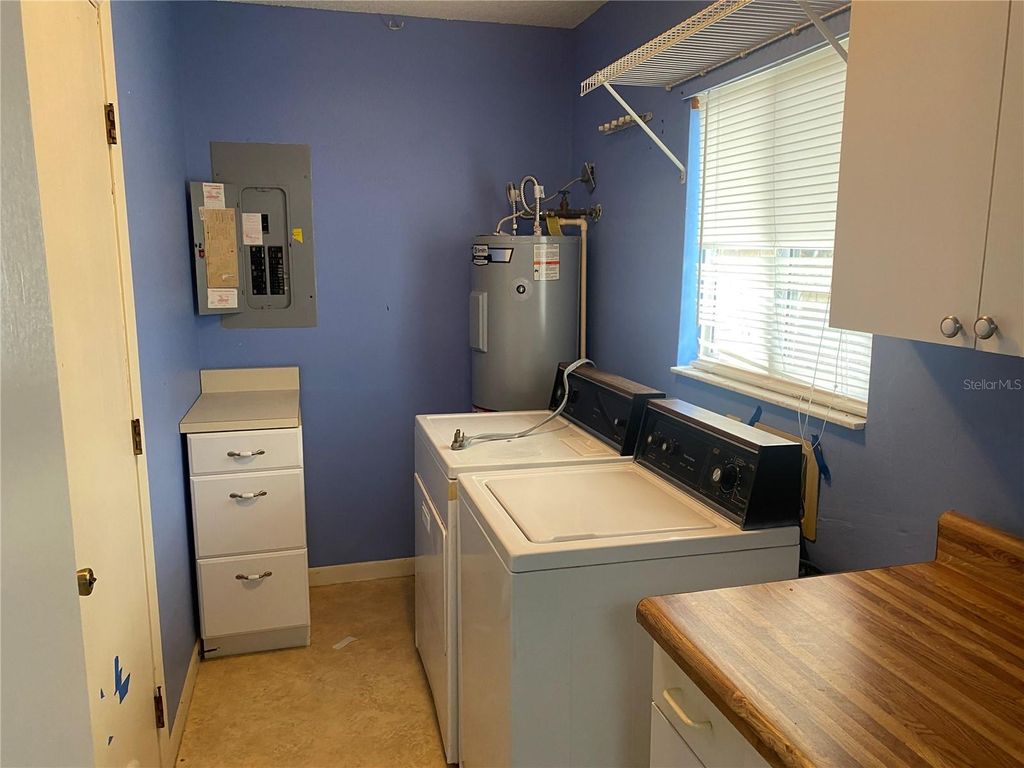 Image 23 of property listing at 11171 SW 79TH AVENUE, Ocala, FL 34476