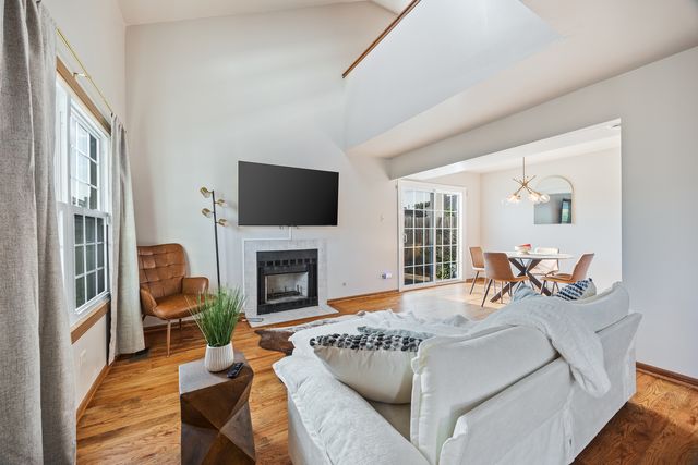 19424 Cypress Drive 1C, Country Club Hills, IL 60478