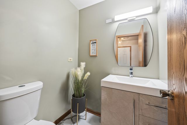 19424 Cypress Drive 1C, Country Club Hills, IL 60478