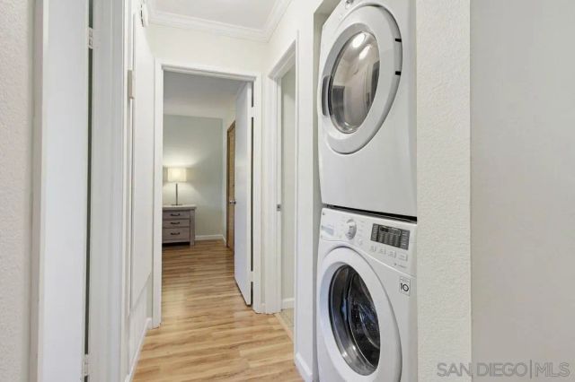 1953 Wellington Lane 5, Vista, CA 92081