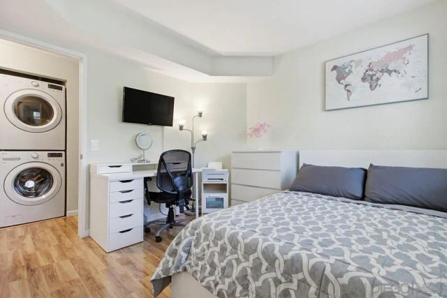 1953 Wellington Lane 5, Vista, CA 92081