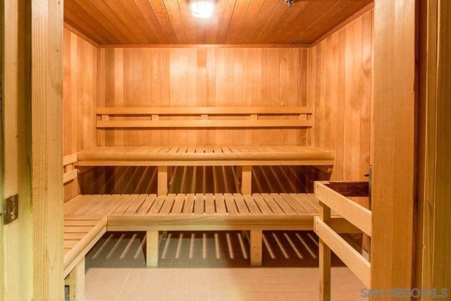 700 W E St 3504, San Diego, CA 92101