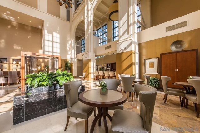 700 W E St 3504, San Diego, CA 92101